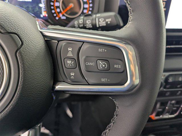 new 2025 Jeep Wrangler car, priced at $47,040