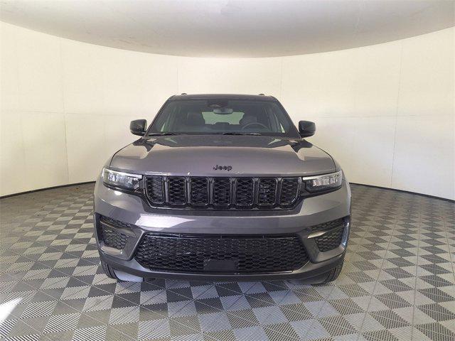 new 2025 Jeep Grand Cherokee car, priced at $36,377