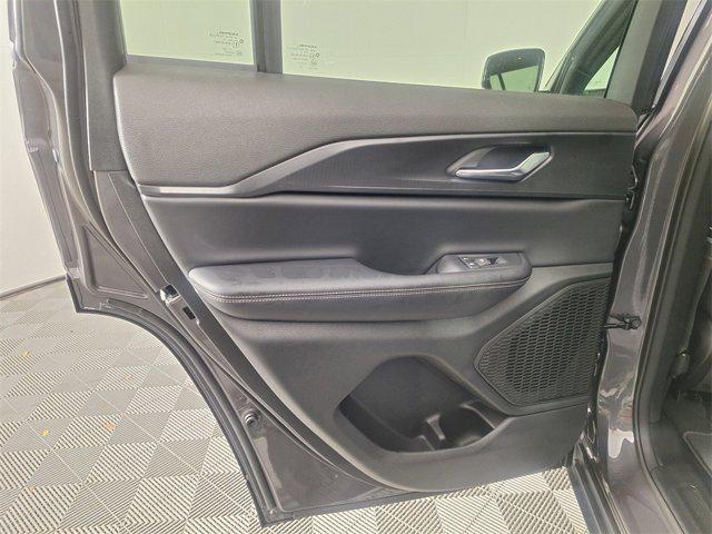 new 2025 Jeep Grand Cherokee car, priced at $36,377