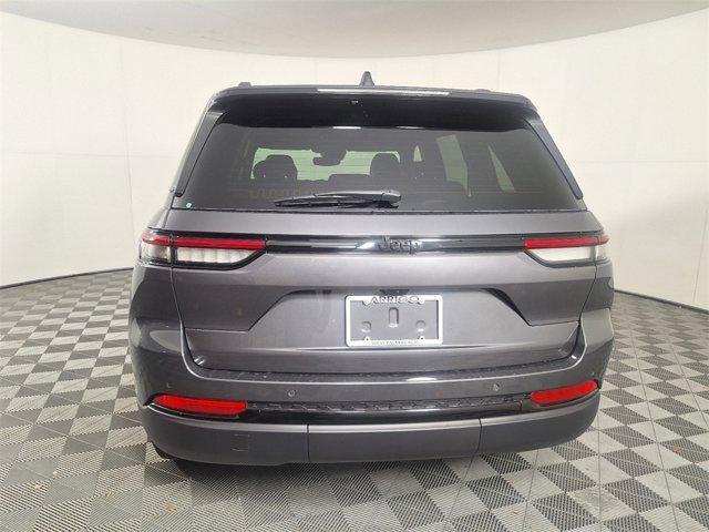 new 2025 Jeep Grand Cherokee car, priced at $36,377