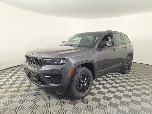 new 2025 Jeep Grand Cherokee car, priced at $36,377