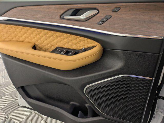 new 2025 Jeep Grand Cherokee car, priced at $55,841
