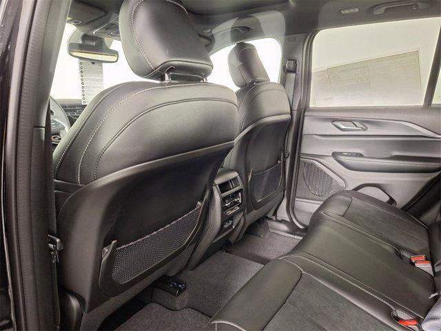 new 2025 Jeep Grand Cherokee car, priced at $41,475