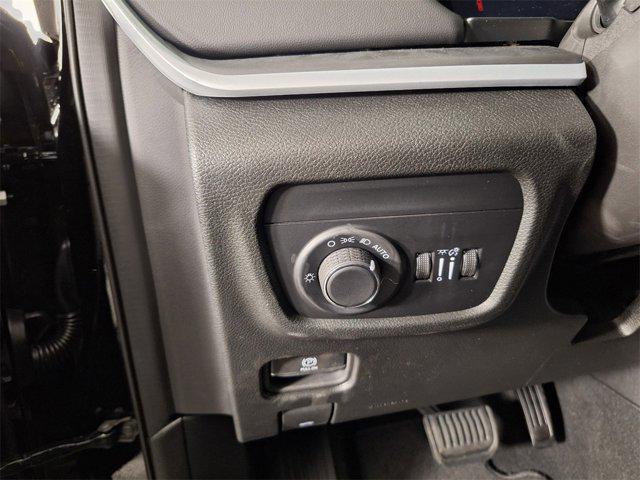 new 2025 Jeep Grand Cherokee car, priced at $41,475