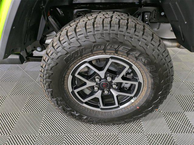 new 2025 Jeep Gladiator car, priced at $52,227