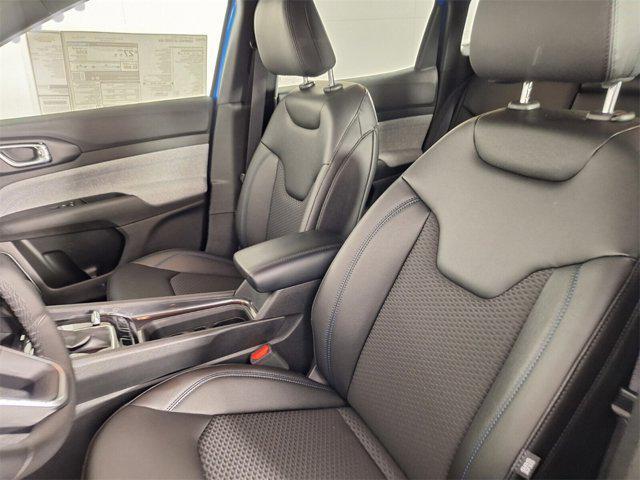new 2025 Jeep Compass car, priced at $25,387