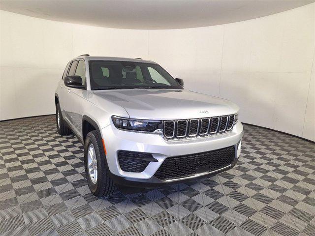 new 2025 Jeep Grand Cherokee car, priced at $36,785