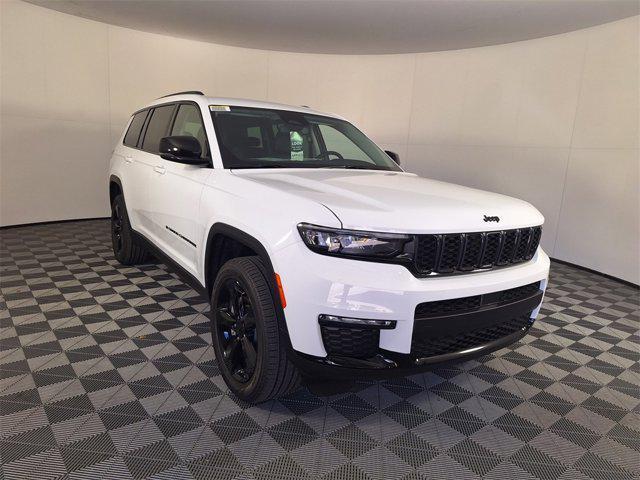 new 2024 Jeep Grand Cherokee car, priced at $47,120