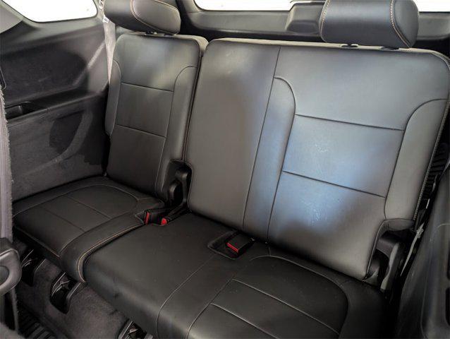used 2020 Chevrolet Traverse car, priced at $24,588
