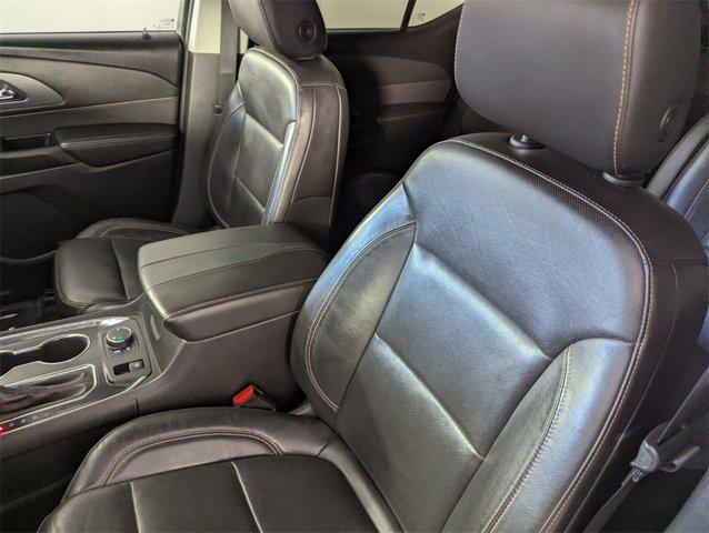 used 2020 Chevrolet Traverse car, priced at $24,588