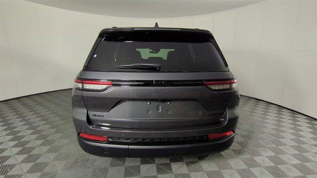 new 2025 Jeep Grand Cherokee car, priced at $40,807