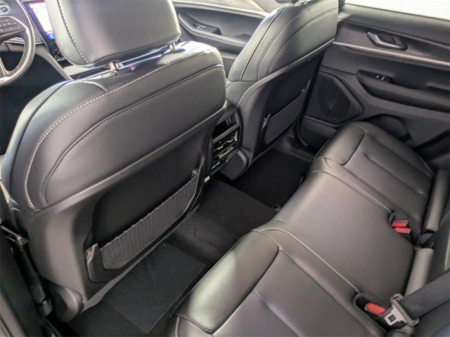 new 2025 Jeep Grand Cherokee car, priced at $40,807