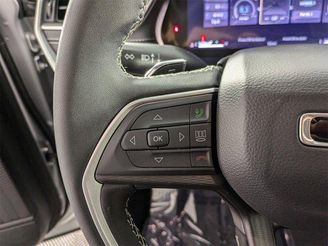 new 2025 Jeep Grand Cherokee car, priced at $33,338