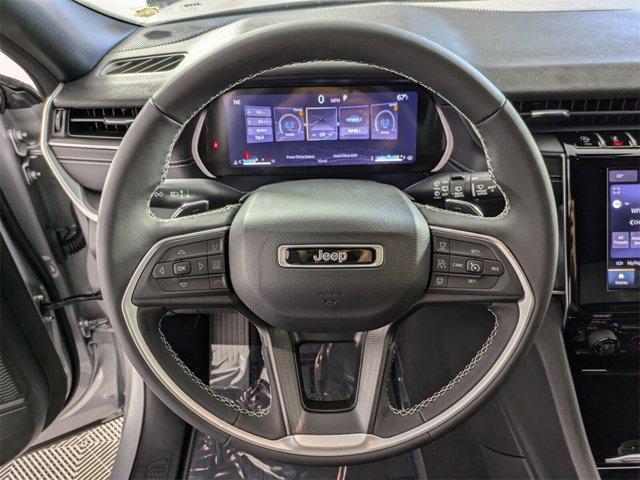 new 2025 Jeep Grand Cherokee car, priced at $33,338