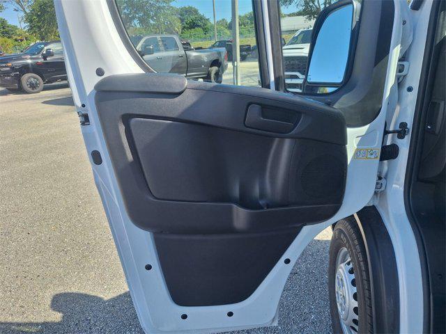 new 2025 Ram ProMaster 1500 car, priced at $49,034