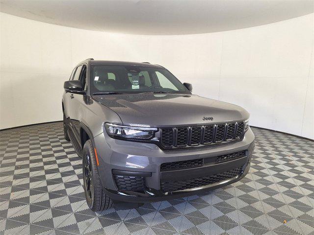 new 2025 Jeep Grand Cherokee L car, priced at $44,074