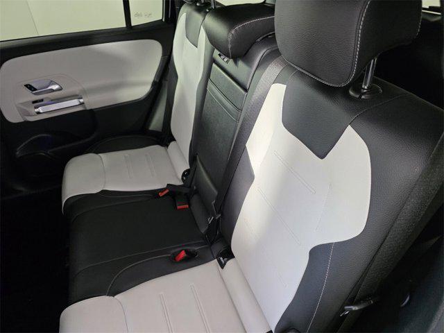 used 2022 Mercedes-Benz GLB 250 car, priced at $22,888