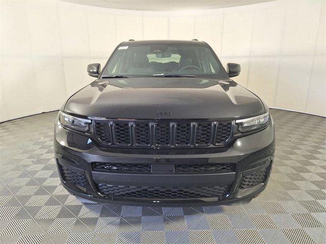 new 2025 Jeep Grand Cherokee L car, priced at $37,682