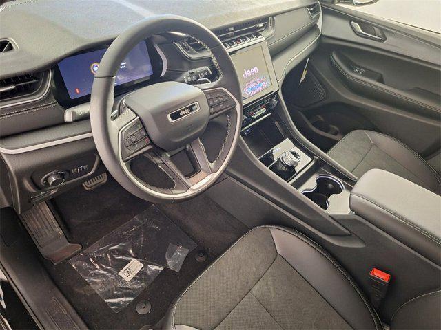 new 2025 Jeep Grand Cherokee L car, priced at $37,682