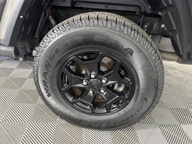 used 2021 Jeep Gladiator car, priced at $34,131
