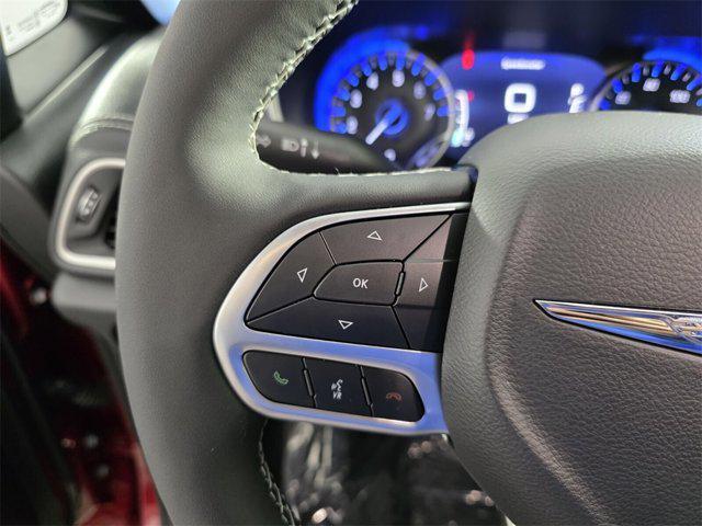 new 2025 Chrysler Pacifica car, priced at $32,400