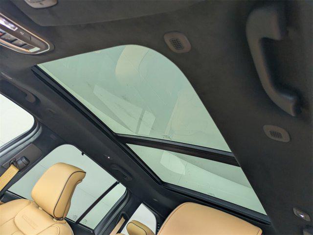 new 2025 Jeep Grand Cherokee car, priced at $58,822