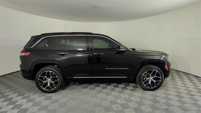 new 2025 Jeep Grand Cherokee car, priced at $58,822