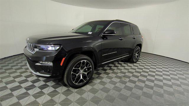 new 2025 Jeep Grand Cherokee car, priced at $58,822