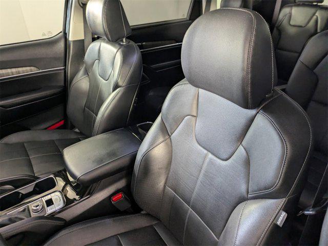 used 2023 Kia Telluride car, priced at $28,988