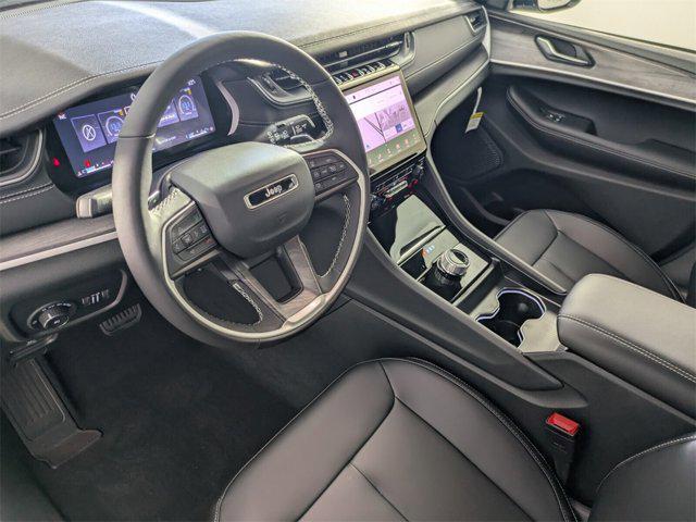 new 2025 Jeep Grand Cherokee car, priced at $37,091