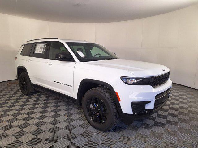 new 2024 Jeep Grand Cherokee L car, priced at $39,175