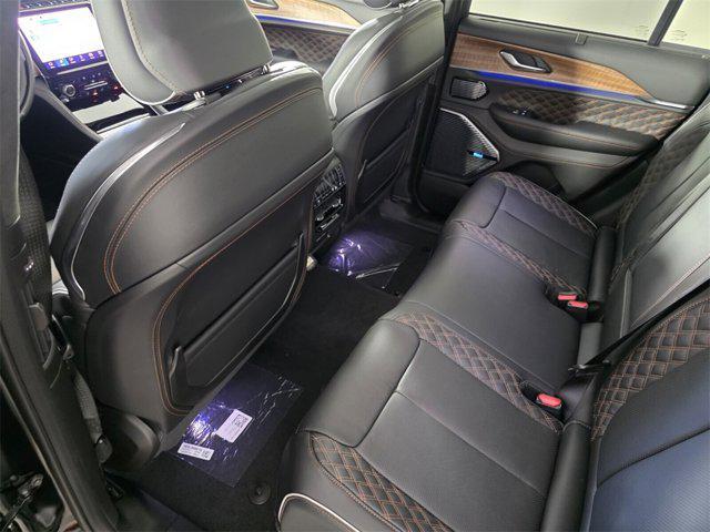 new 2025 Jeep Grand Cherokee car, priced at $60,604