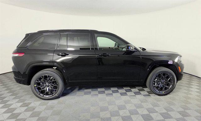 new 2025 Jeep Grand Cherokee car, priced at $60,604
