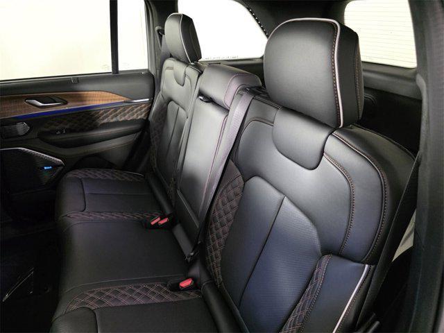 new 2025 Jeep Grand Cherokee car, priced at $60,604