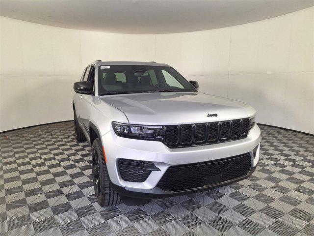 new 2024 Jeep Grand Cherokee car, priced at $38,321