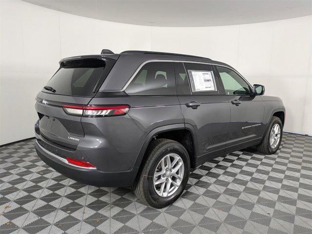 new 2025 Jeep Grand Cherokee car, priced at $35,588