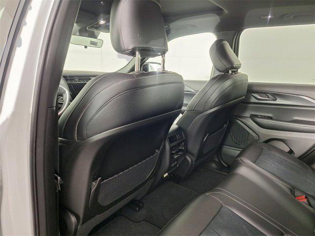 new 2025 Jeep Grand Cherokee car, priced at $45,325