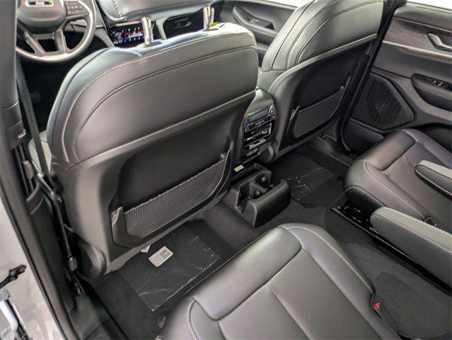 new 2025 Jeep Grand Cherokee L car, priced at $46,021
