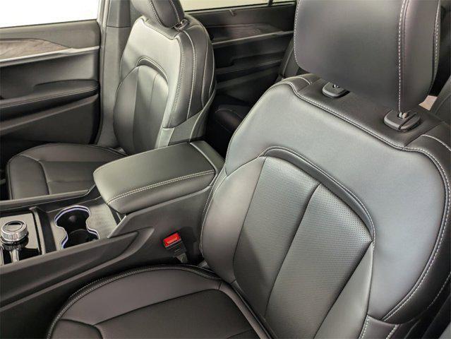 new 2025 Jeep Grand Cherokee L car, priced at $46,021