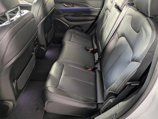 new 2025 Jeep Grand Cherokee car, priced at $48,268