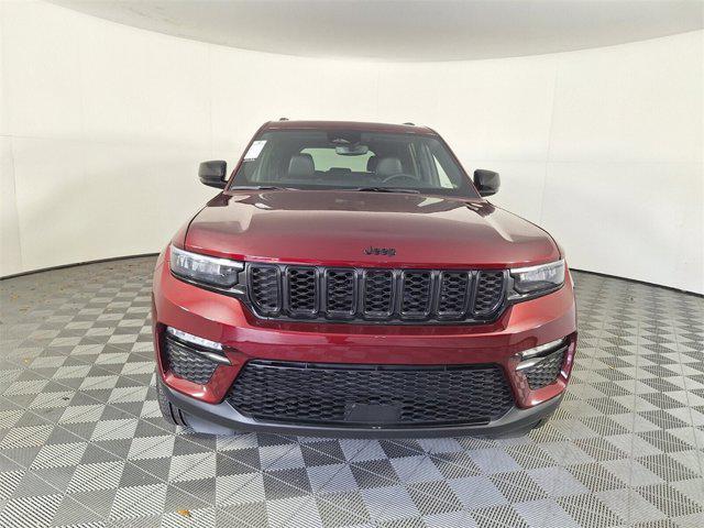 new 2024 Jeep Grand Cherokee car, priced at $46,307