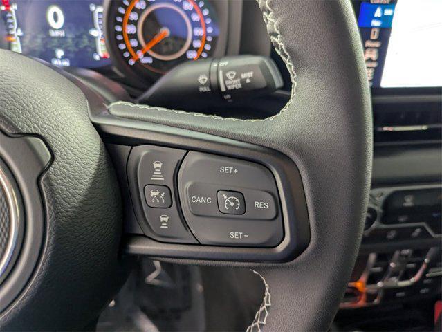new 2025 Jeep Gladiator car, priced at $42,977
