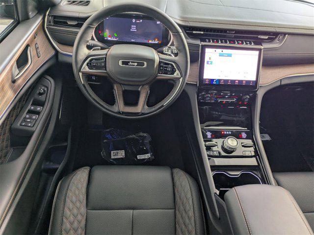 new 2025 Jeep Grand Cherokee car, priced at $54,178