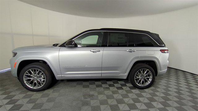 new 2025 Jeep Grand Cherokee car, priced at $54,178