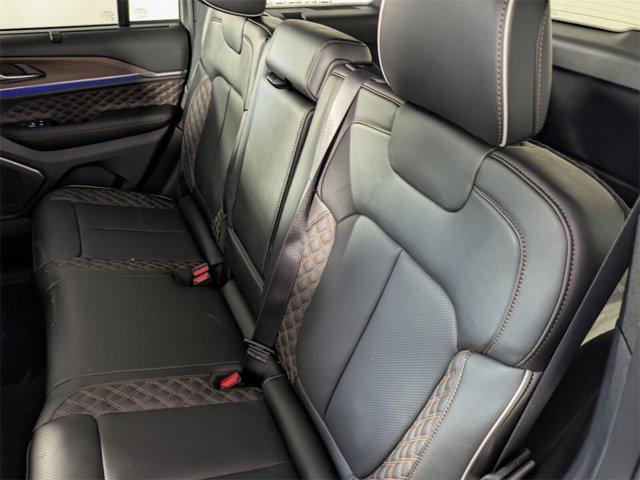 new 2025 Jeep Grand Cherokee car, priced at $54,178