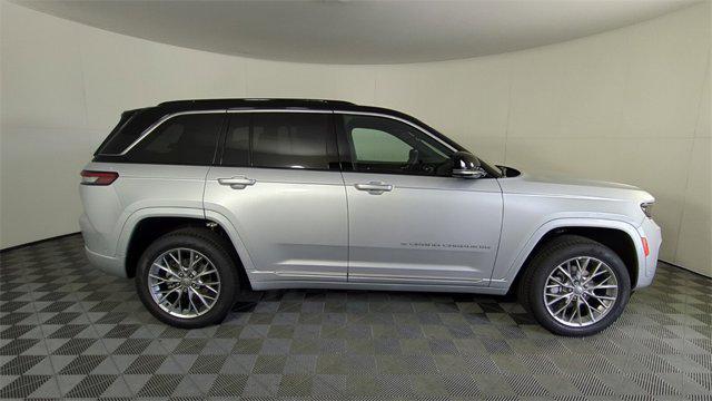 new 2025 Jeep Grand Cherokee car, priced at $54,178