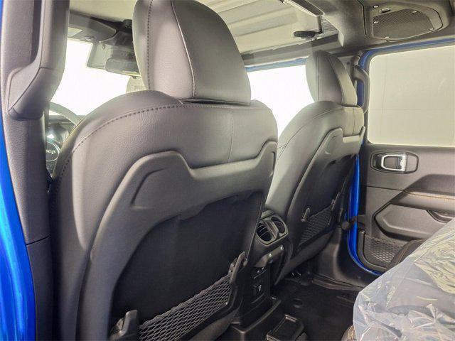 new 2025 Jeep Wrangler car, priced at $47,787