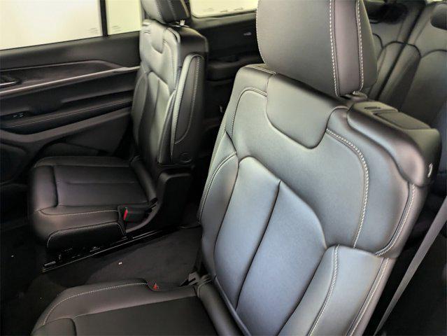 new 2025 Jeep Grand Cherokee L car, priced at $39,304