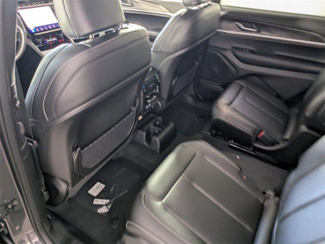 new 2025 Jeep Grand Cherokee L car, priced at $39,304