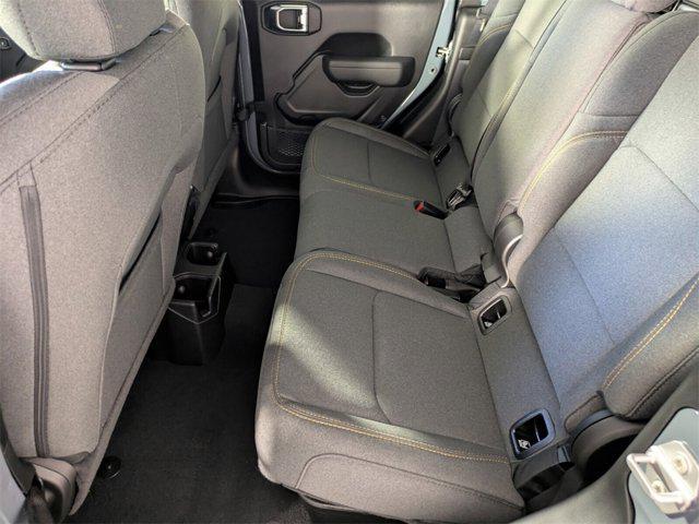 new 2025 Jeep Gladiator car, priced at $38,858